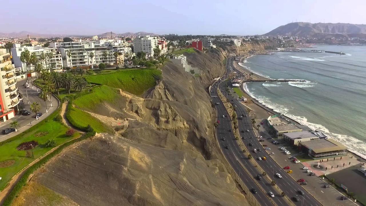 Cozy And Comfortable Home In Miraflores Lima Buitenkant foto