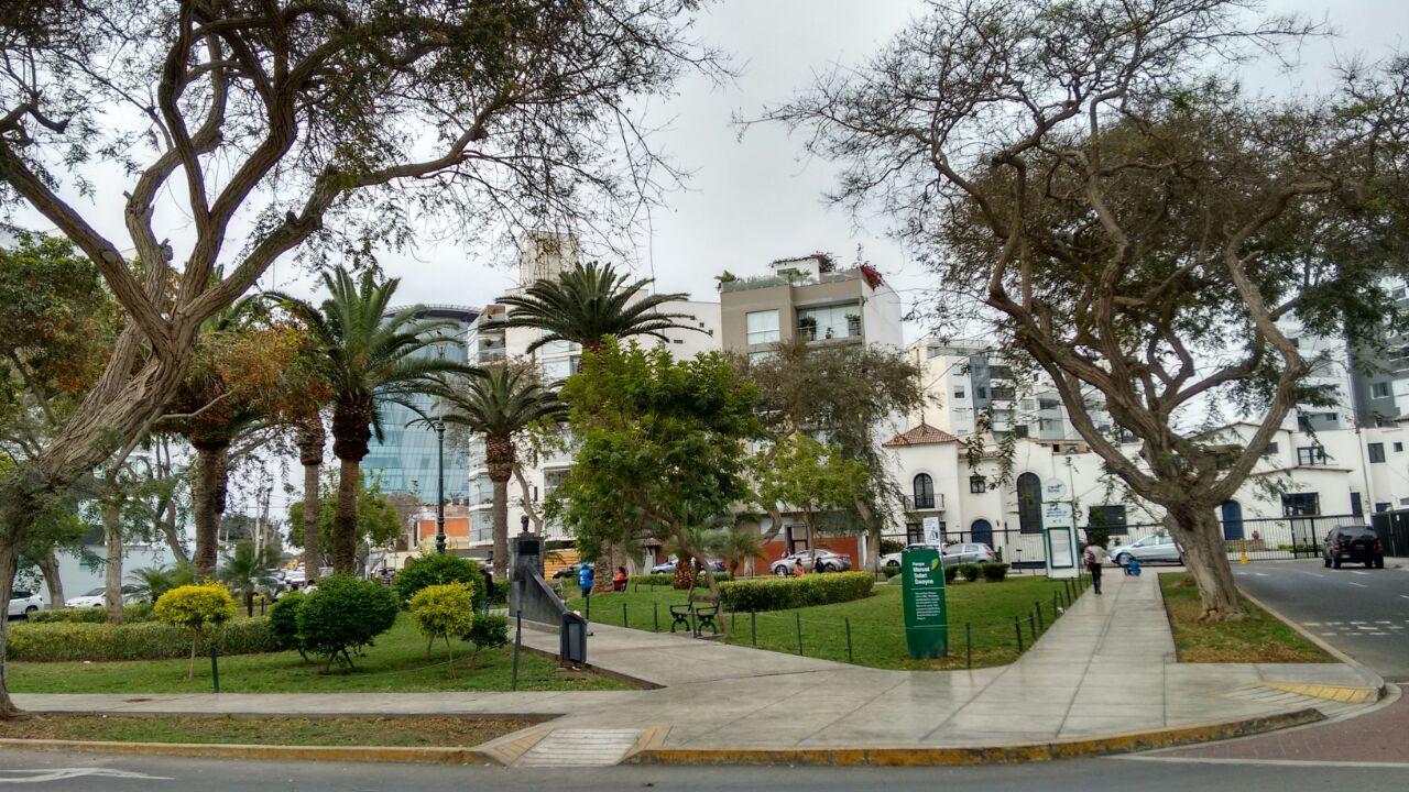 Cozy And Comfortable Home In Miraflores Lima Buitenkant foto