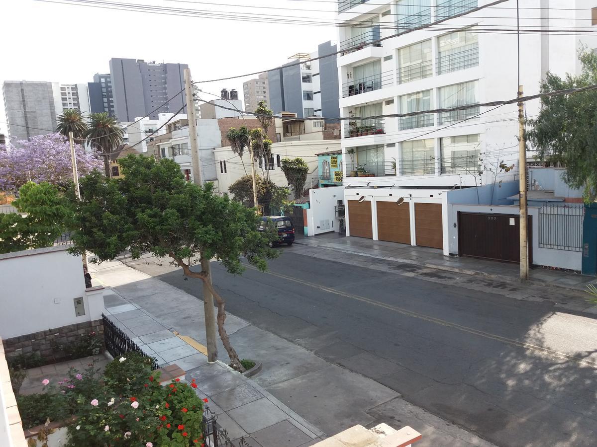 Cozy And Comfortable Home In Miraflores Lima Buitenkant foto